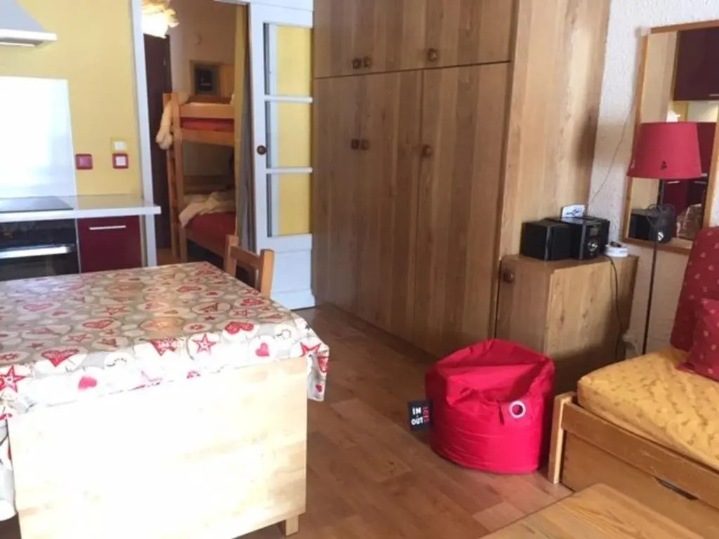 Appartement Risoul, 1 pièce, 4 personnes - FR-1-330-537