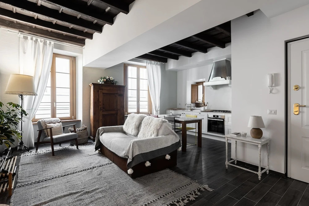 Filippo Juvara 6 by Holiday Solutions