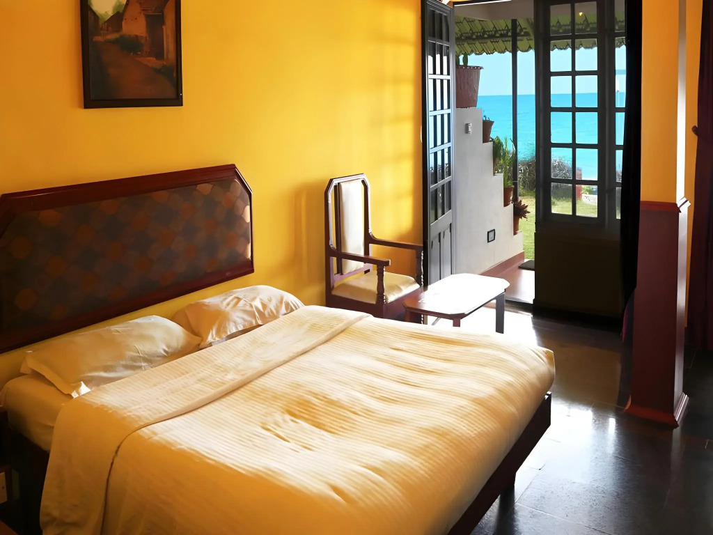 Mascot Beach Resort