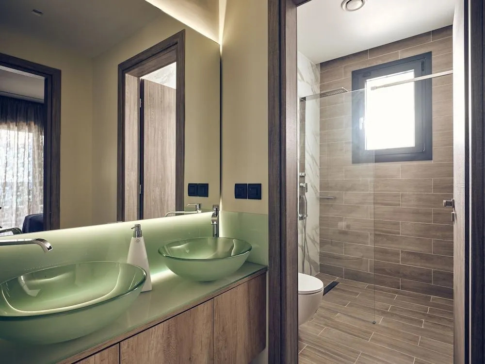 Blue View Villa - Coastal Elegance with Swim Spa, by ZanteWize