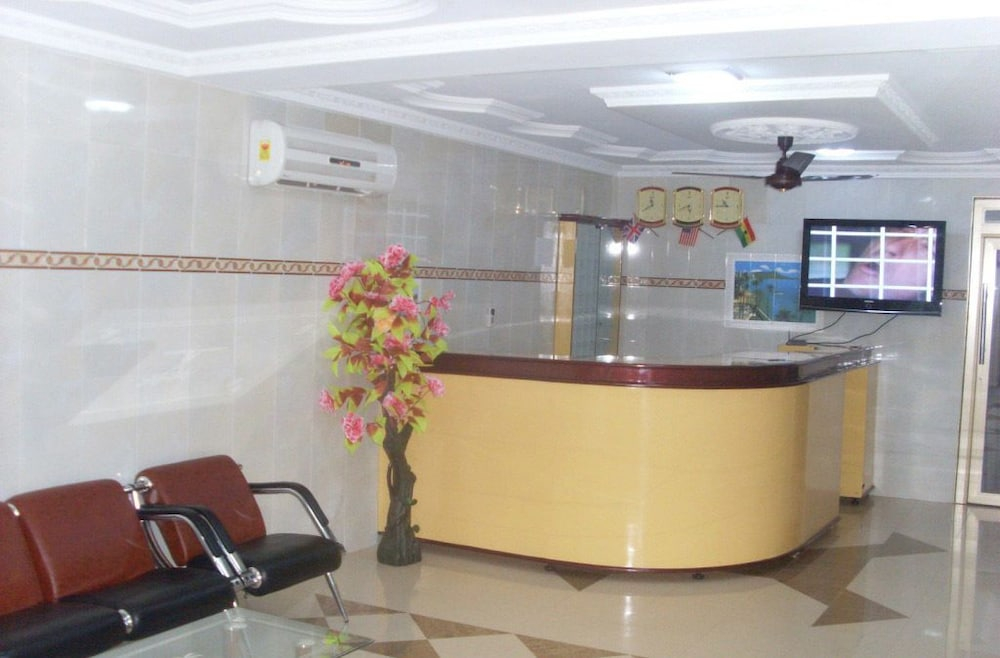 Senator Hotel