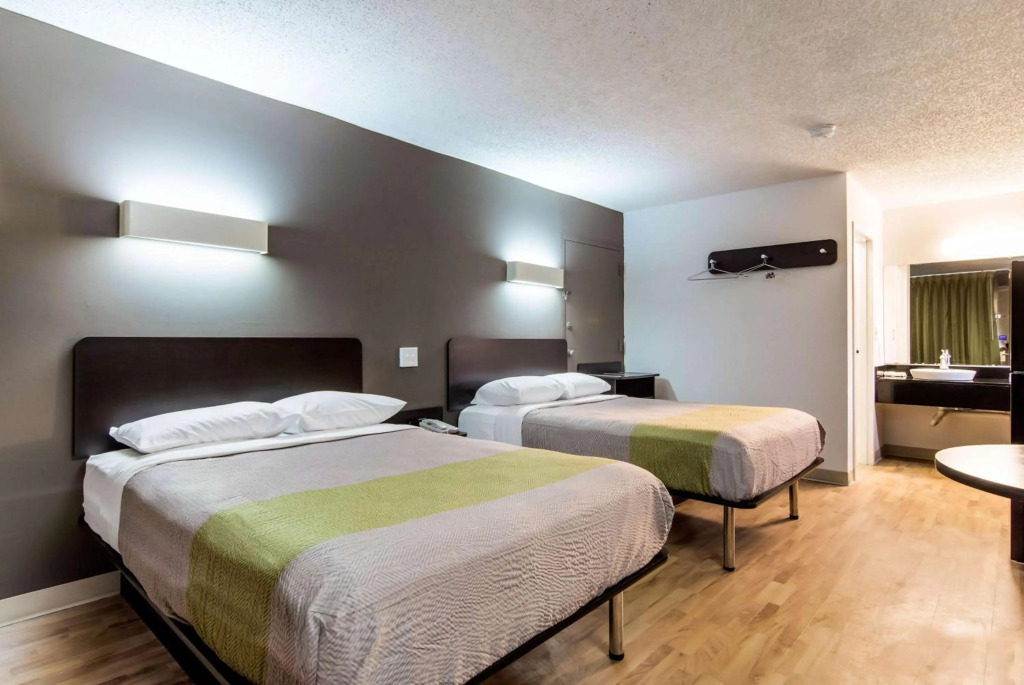 Studio 6 Extended Stay - Lagrange, GA