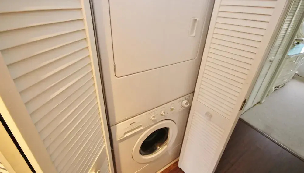 Seaward B103 Apartment 2