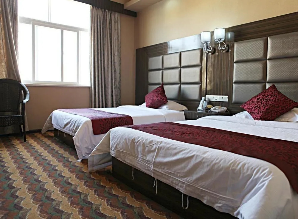 Huixiang Business Hotel(景洪汇翔商务酒店)