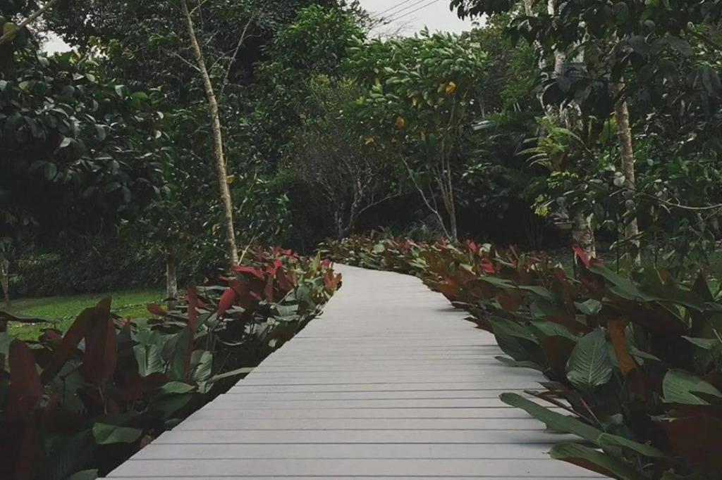 The Hidden Resort & Restaurant