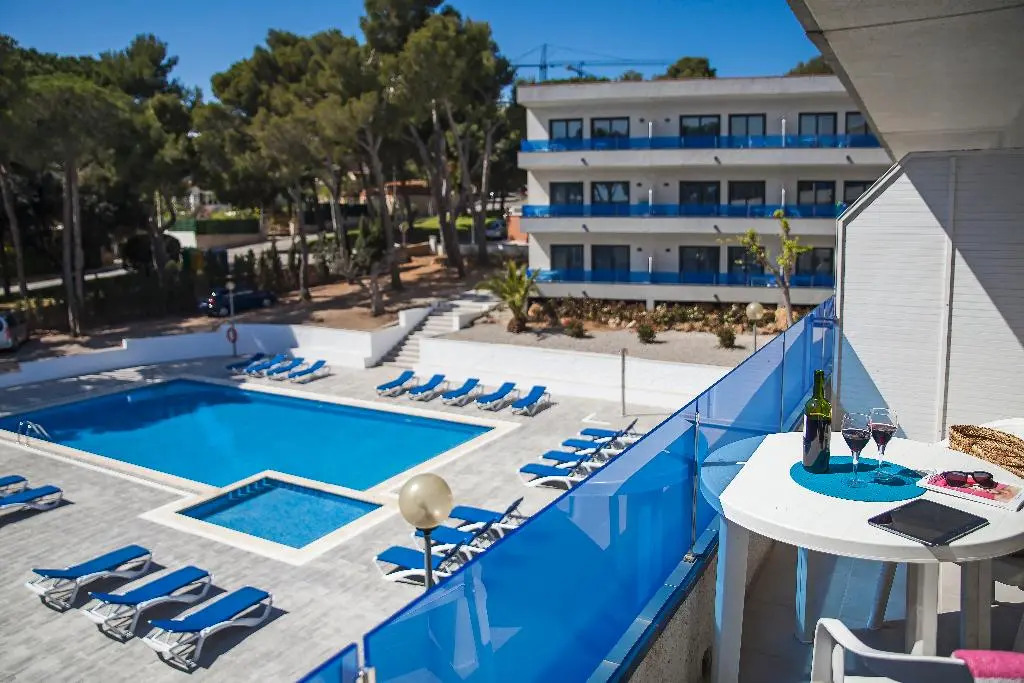 RV Hotels Apartamentos Treumal Park