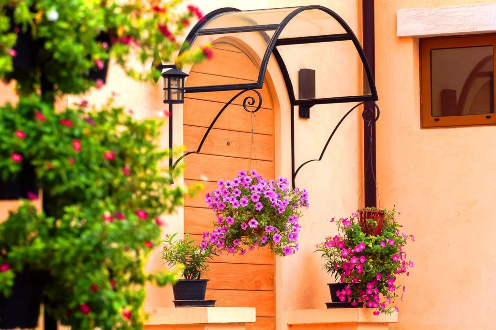 Toscana Valley Town Square Suites