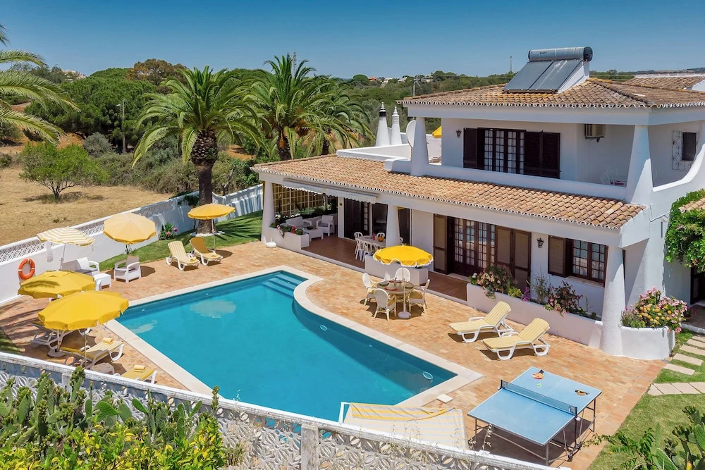 Albufeira Villa El-Gharb private 4 Bedrooms