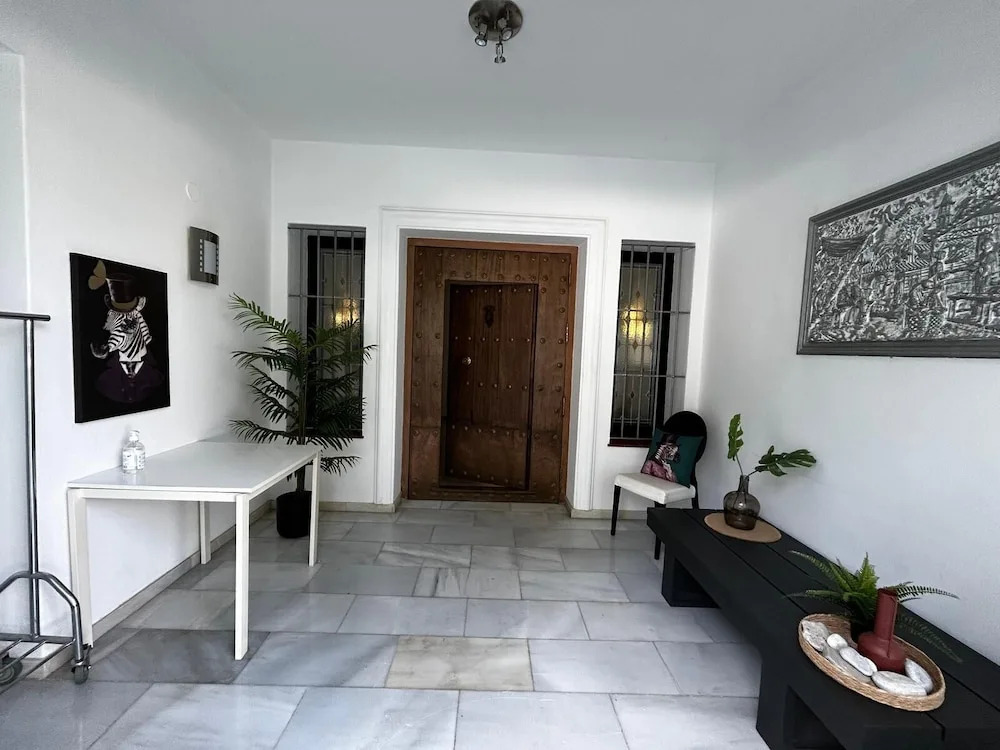 Large Group Puerto Banus 10 Rooms Pool