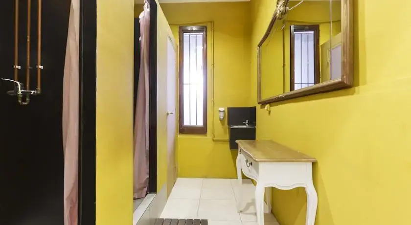 Lullaby Gardens Hostel