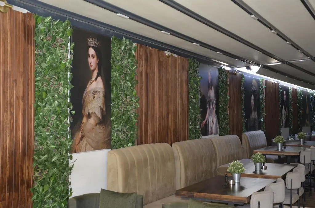 Crown Salamis Hotel