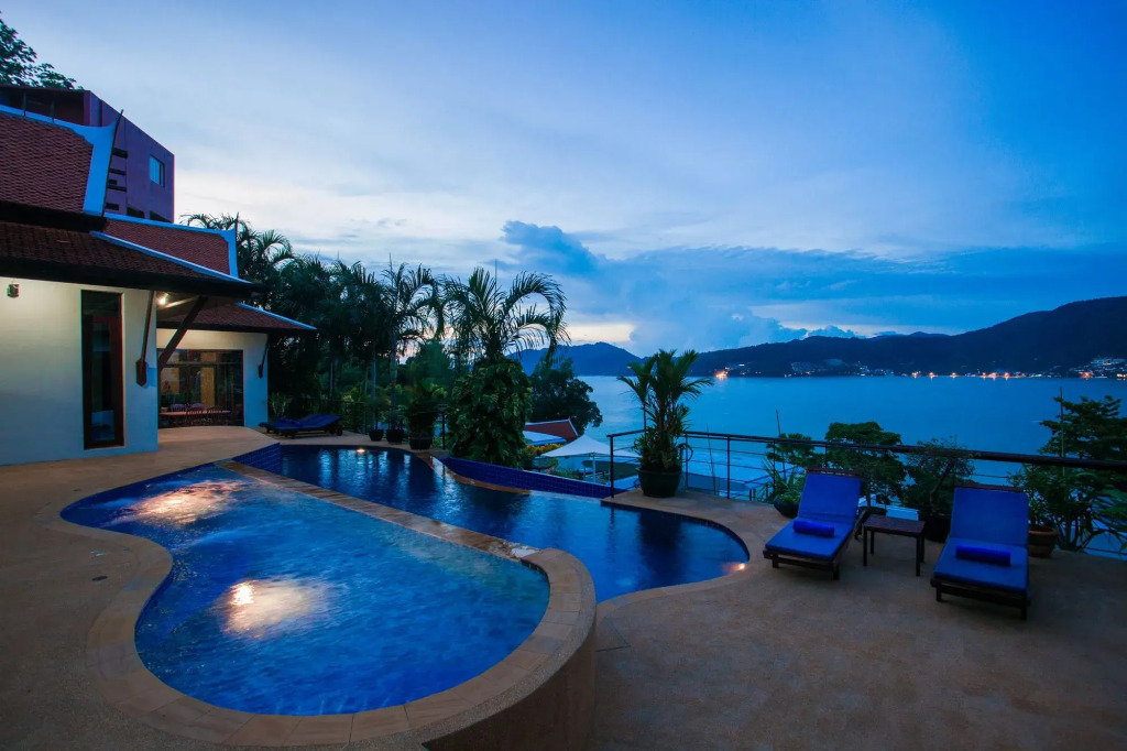 Adent View Villa