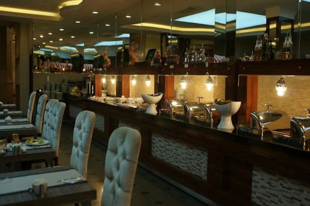 Hotel Sapphire