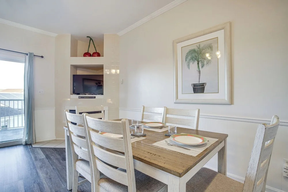 1 Mi to Beach: Bayside Townhome in Ocean City