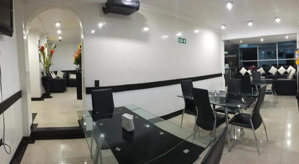 Hotel Ejecutivo Embajada