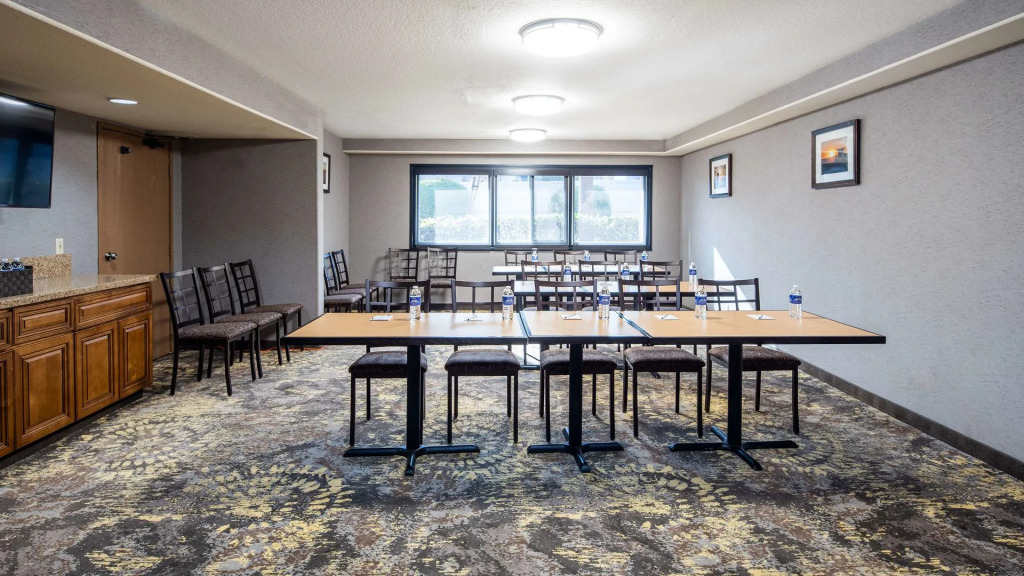 Best Western Plus Redondo Beach Inn