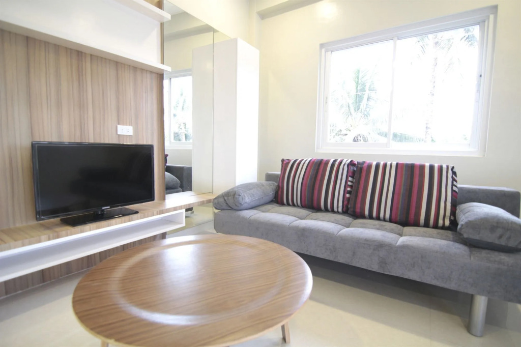 Z Pad Residences