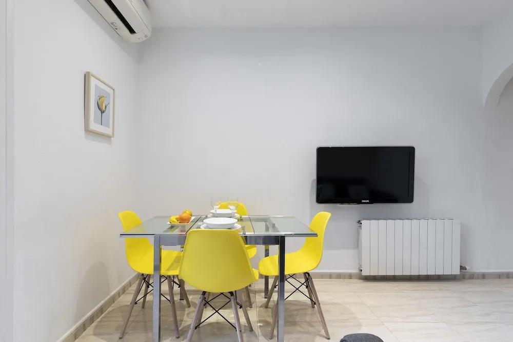 AB Rossello Center Terrace Apartment