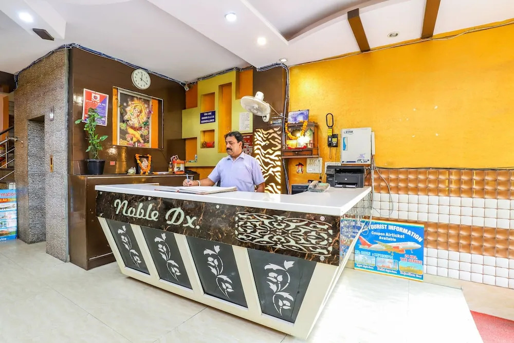 OYO 39815 Karat 87 Hotel