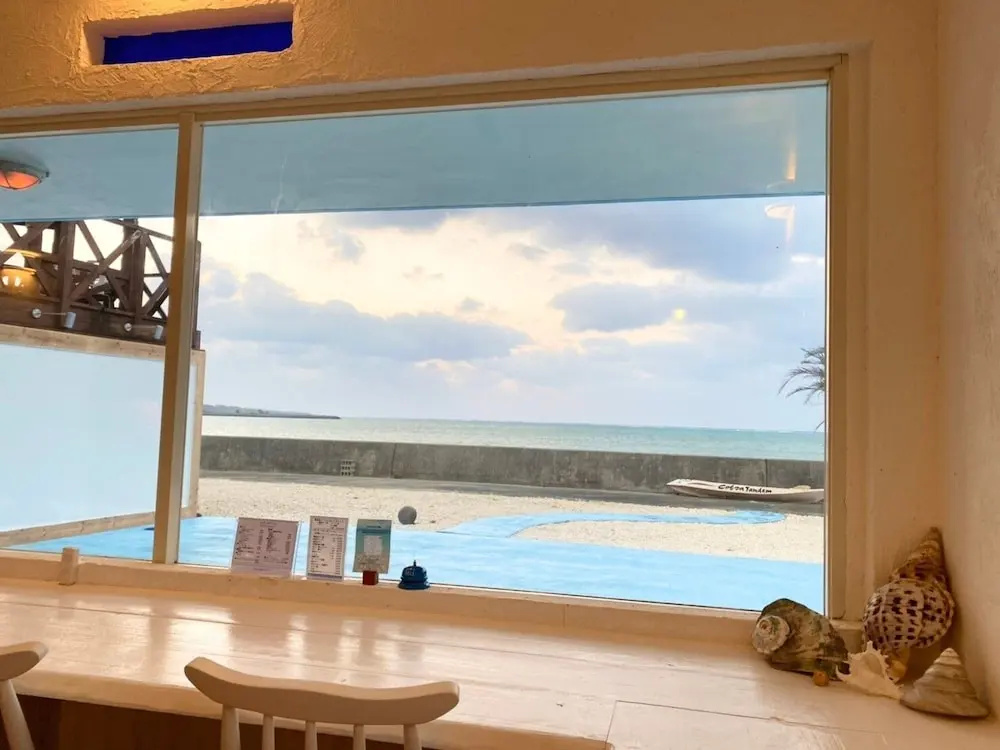 Umibe no Cafe and Restaurant Kanutan
