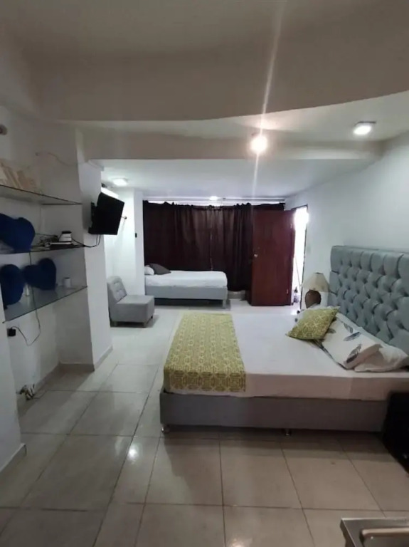 MR1-1G APARTAMENTO BASICO CERCA AL MAR CON AIRE ACONDICIONADO Y WIFi PARA 4 PERSONAS