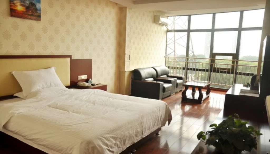 GreenTree Inn Taiyuan TISCO West Gate Express Hotel