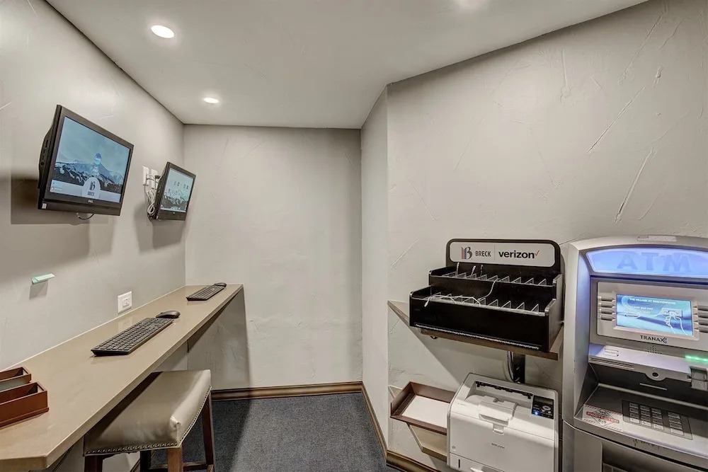 Liftside Studio