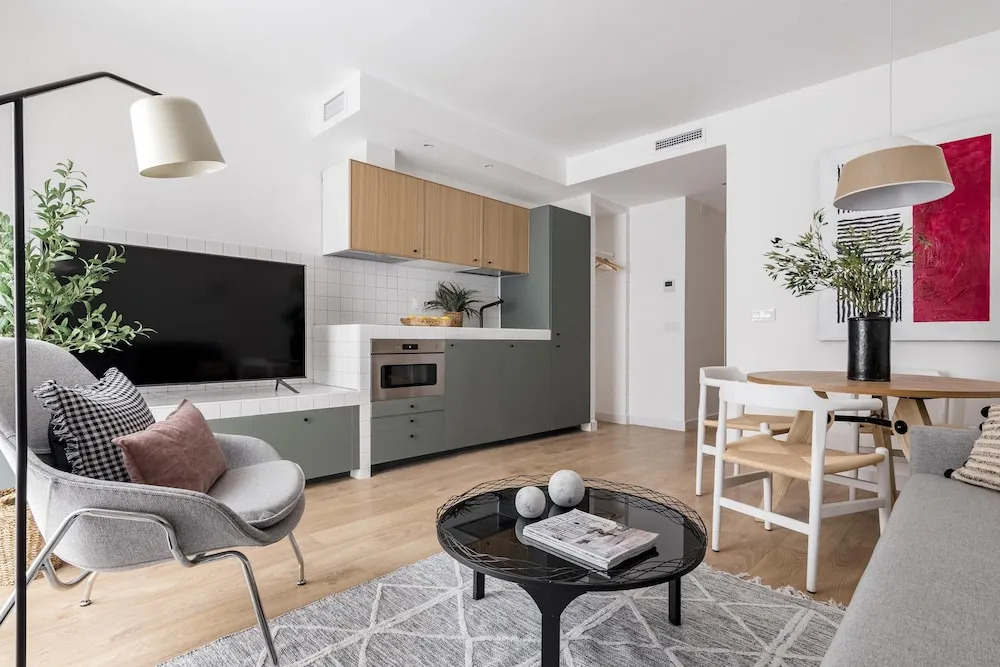 Madrid Sur Apartments by Olala Homes