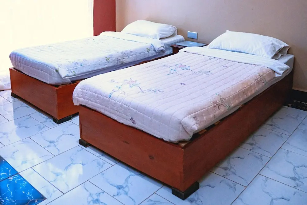 Golden Quest Hotel