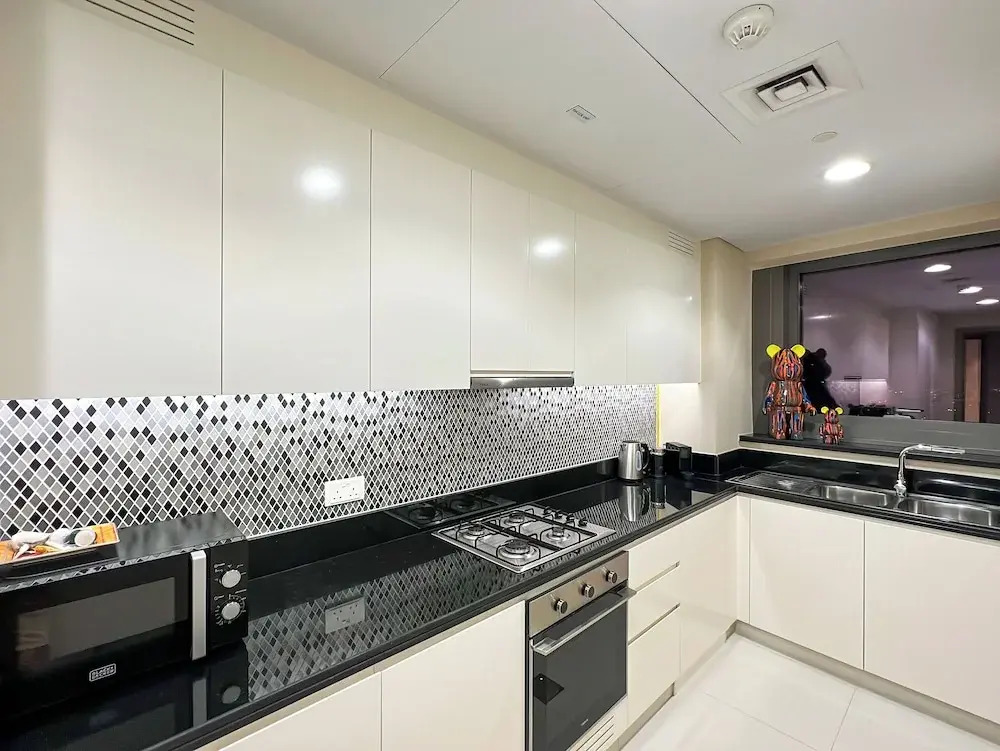KeyRock Living - Skyline at Paramount