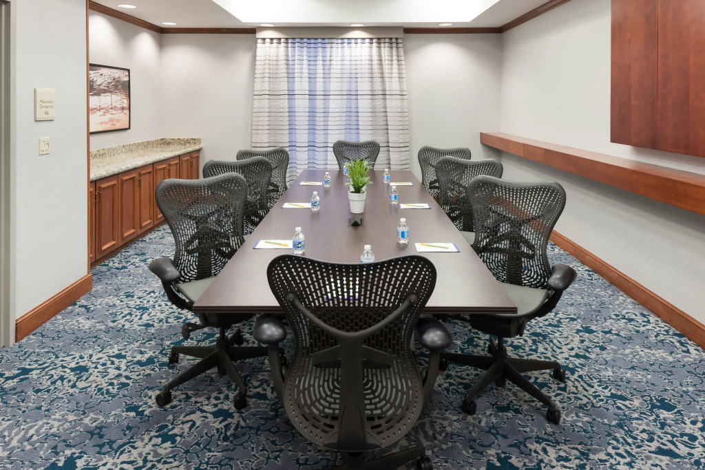 Hilton Garden Inn Naperville/Warrenville