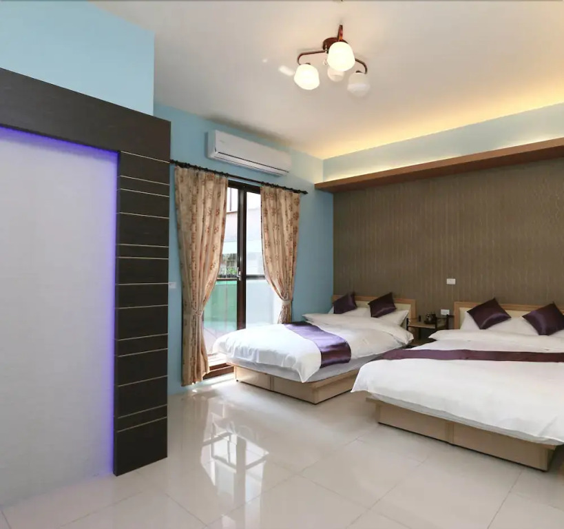 G9 Bed and Breakfast