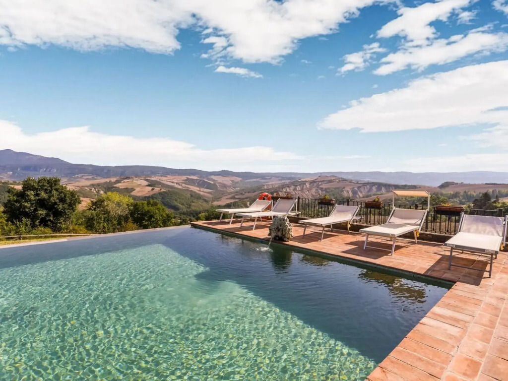 Valley-View Holiday Home in Celle Sul Rigo near Hot Springs