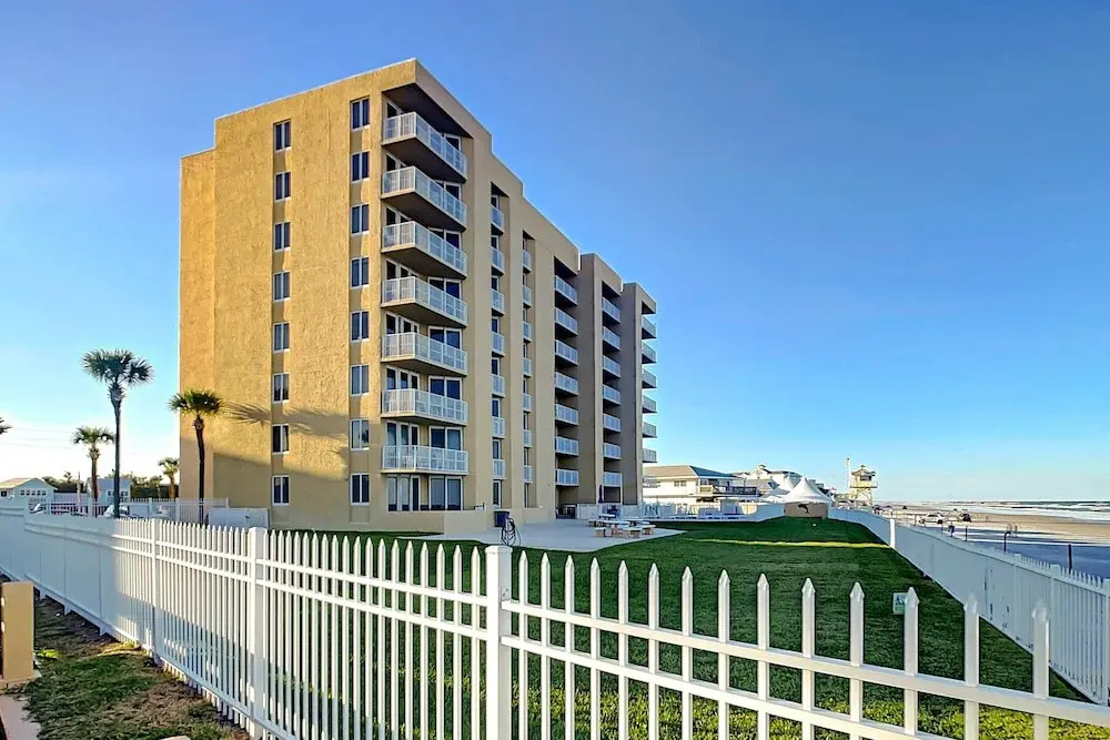Oceania Beach Club 509
