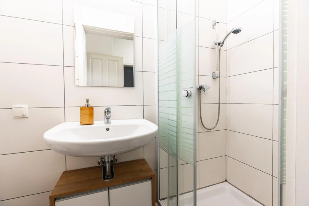 Precious apartment in calm district area