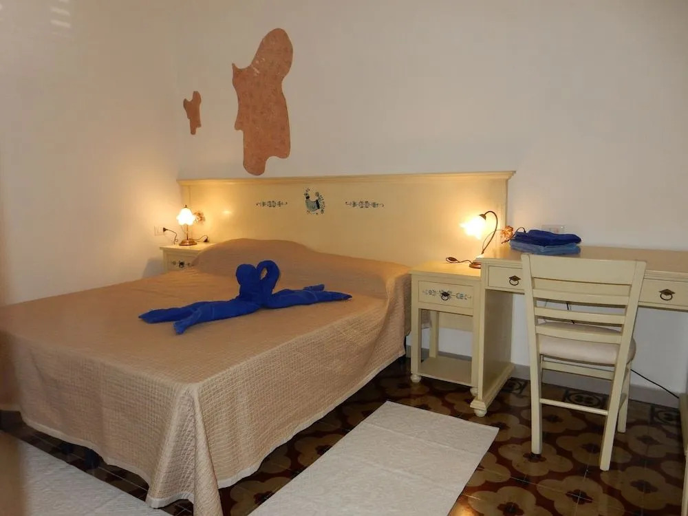 B&B Eleonora DArborea, Centro Storico