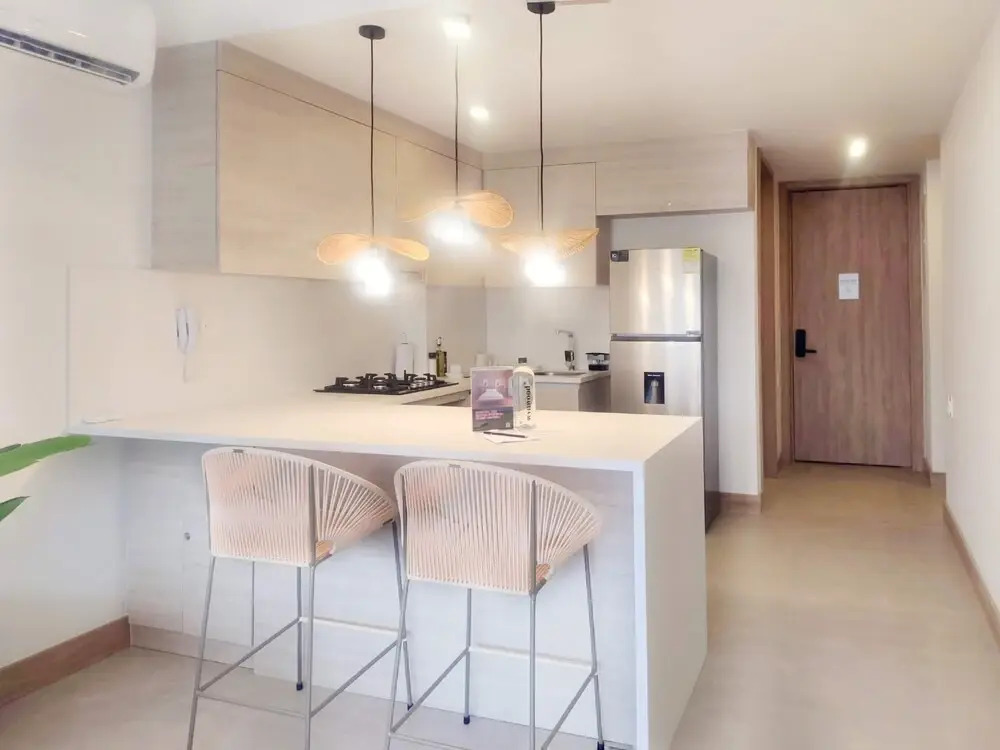 w Enchanting 2BR w Balcony in Morros
