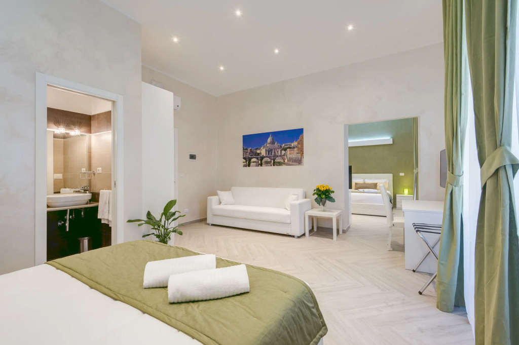 Penta Luxury House