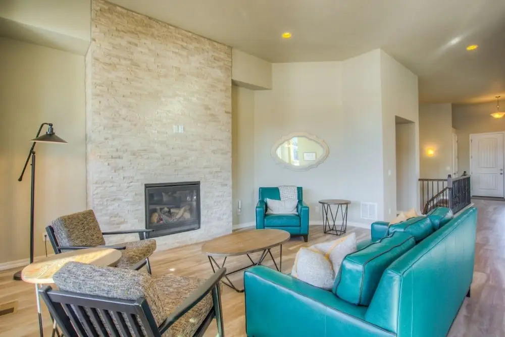 5BD Lakeside Mountain Spectacularhot Tubluxury