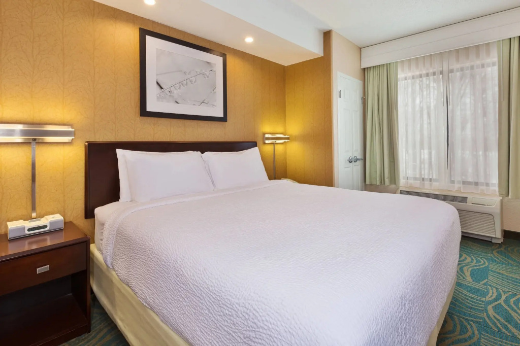 SpringHill Suites by Marriott Grand Rapids Airport Southeast