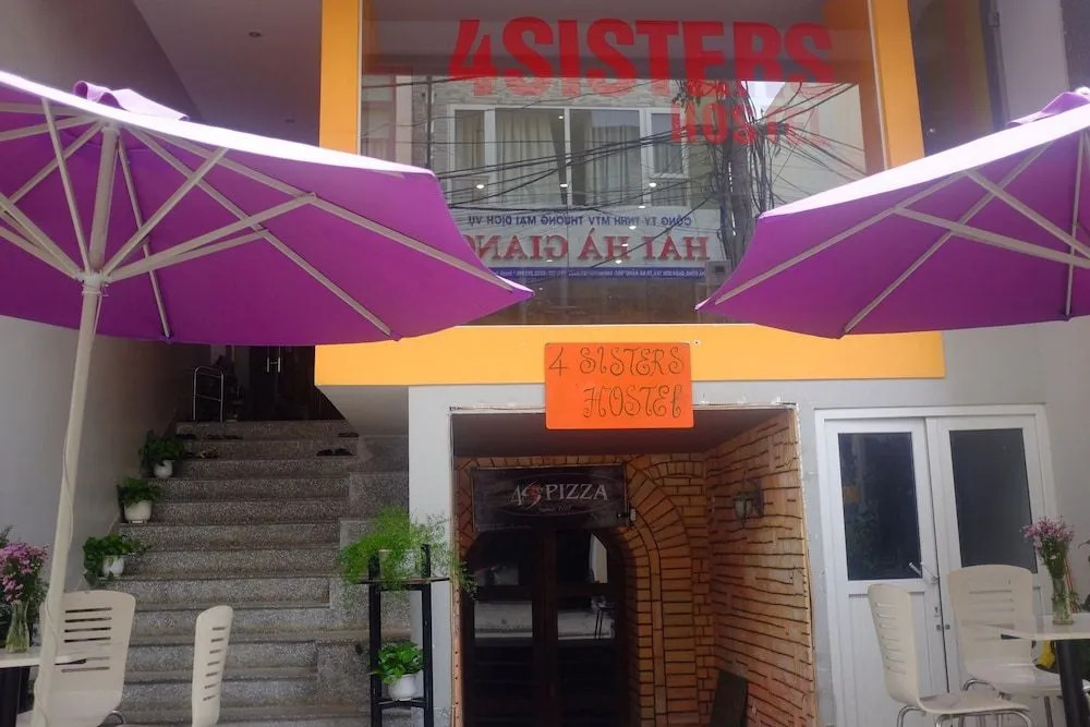 4sisters Hostel