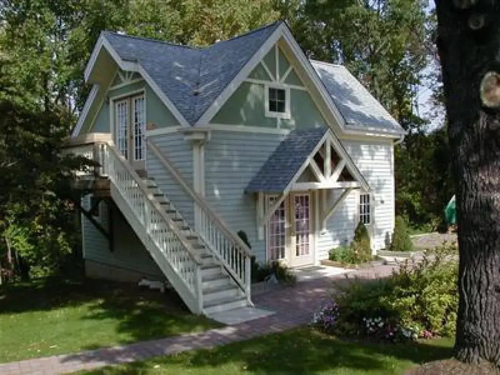 Alpine Haus Bed & Breakfast Inn