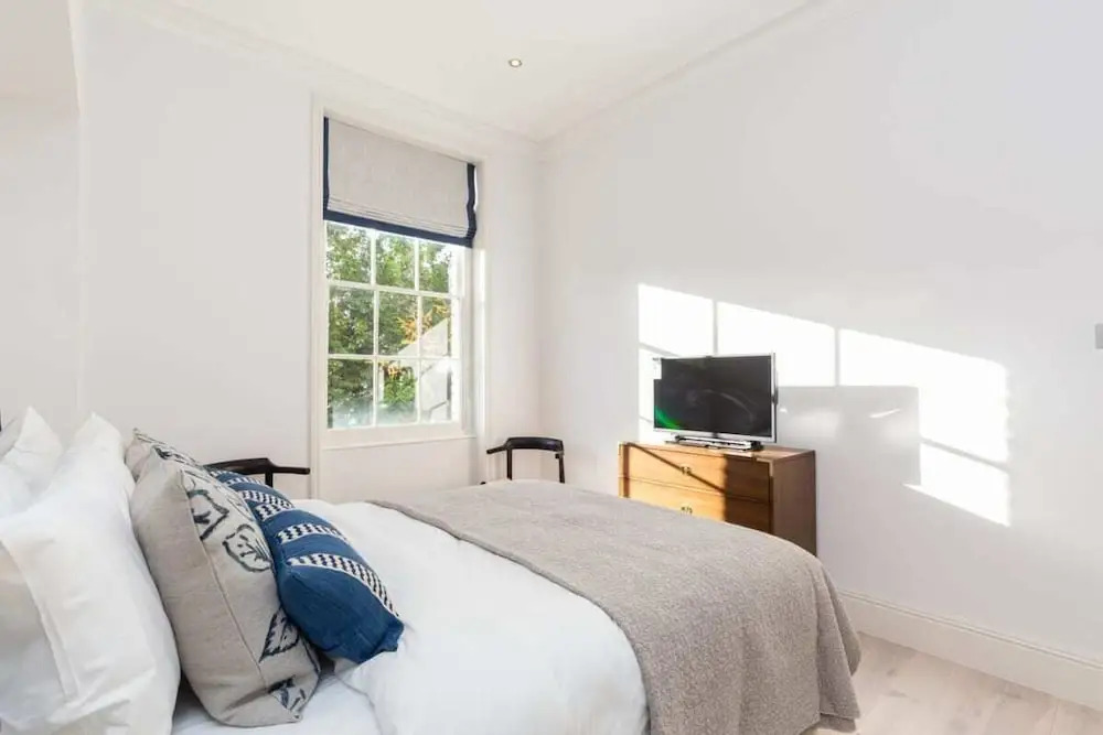 Designer 2 Bed on Hampstead High St
