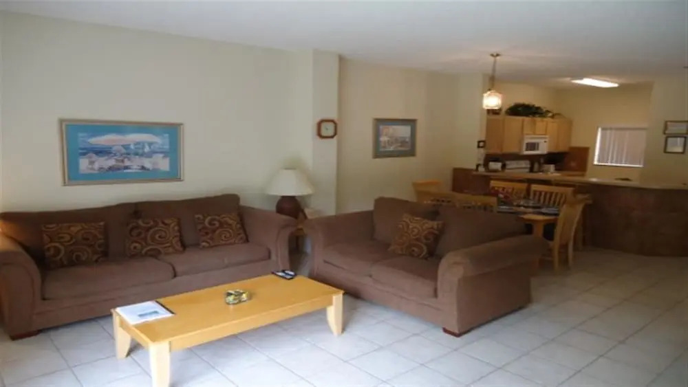 Ov1992 - Emerald Island - 3 Bed 2.5 Baths Townhome