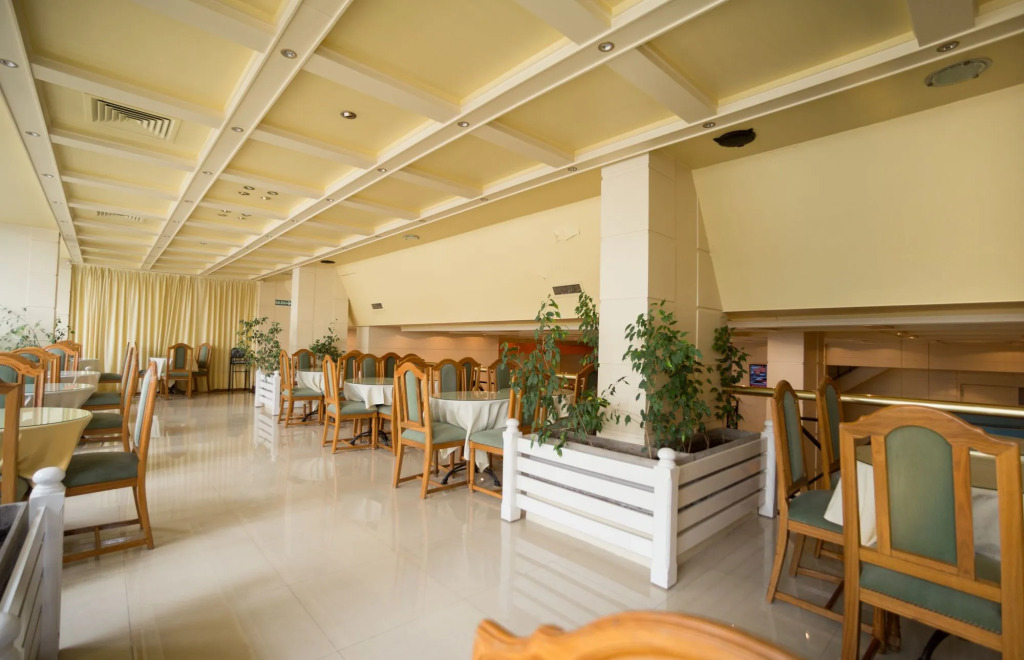 Hotel Versailles