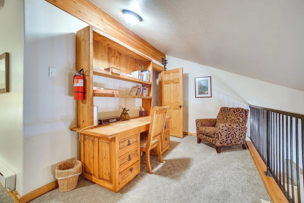 Mccall Vacation Rental ~ 1/2 Mi to Payette Lake!