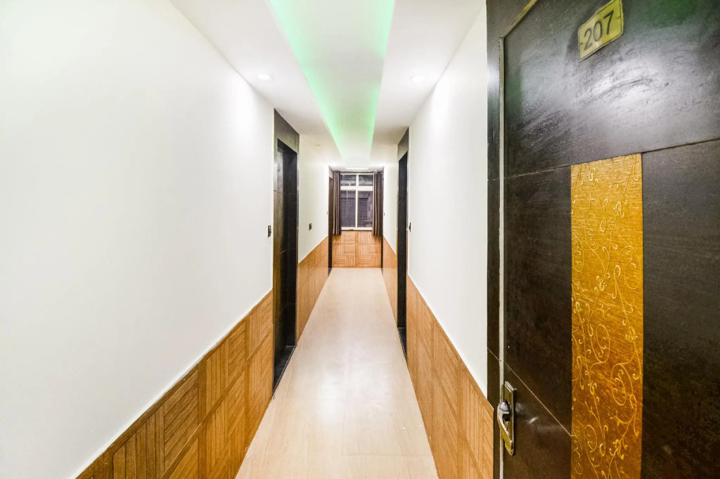 OYO 68739 Hotel Angel Park