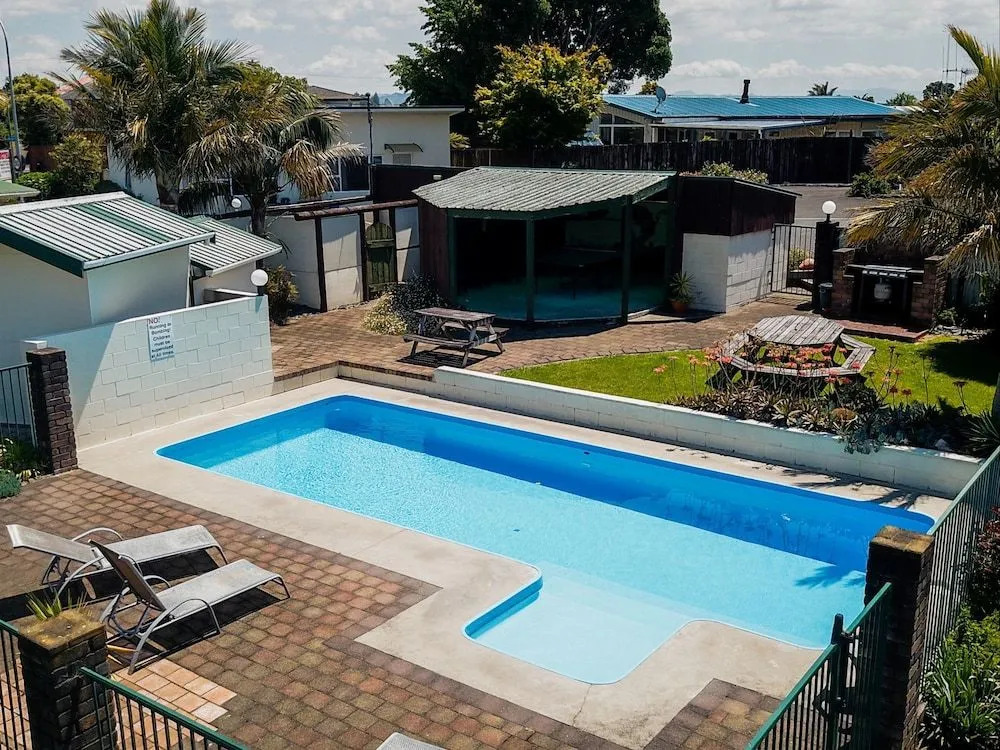 Cottage Park Thermal Motel