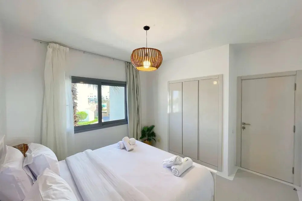 Xuru Stays I Charming & Beautifully Styled 3bdr @ Swan Lake Gouna