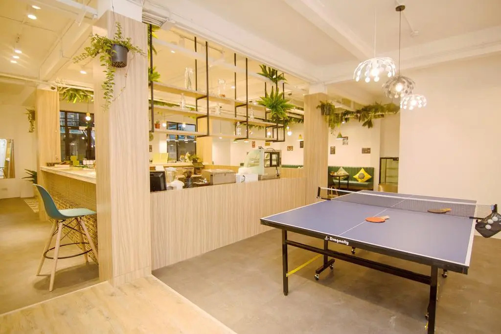 Folk Poshtel Asok
